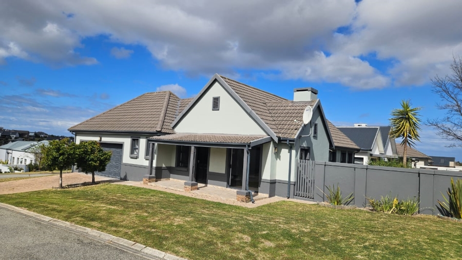 2 Bedroom Property for Sale in Blue Mountain Village Western Cape